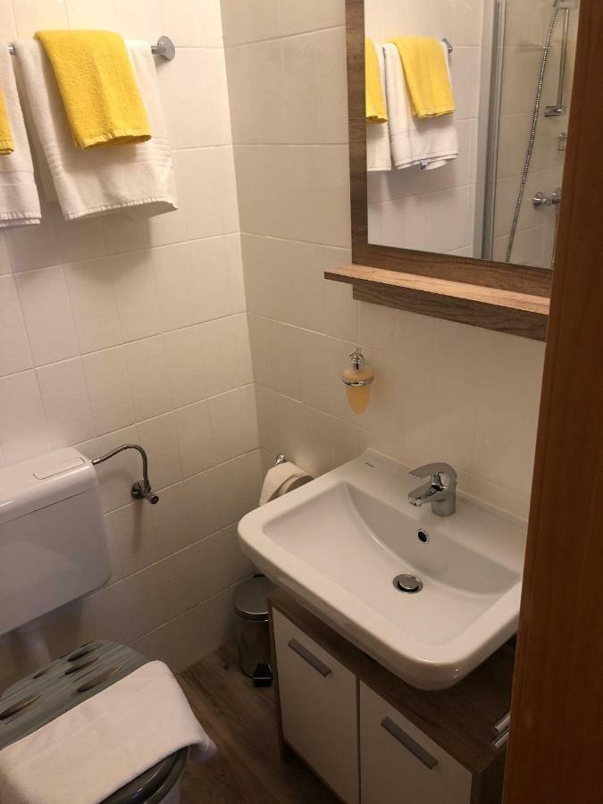 Appartements Dobler - S'Darhuam Sankt Leonhard im Pitztal Esterno foto