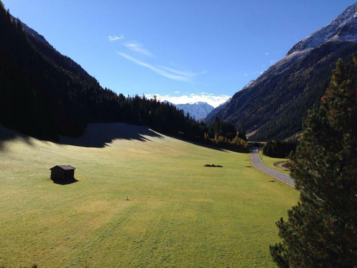 Appartements Dobler - S'Darhuam Sankt Leonhard im Pitztal Esterno foto
